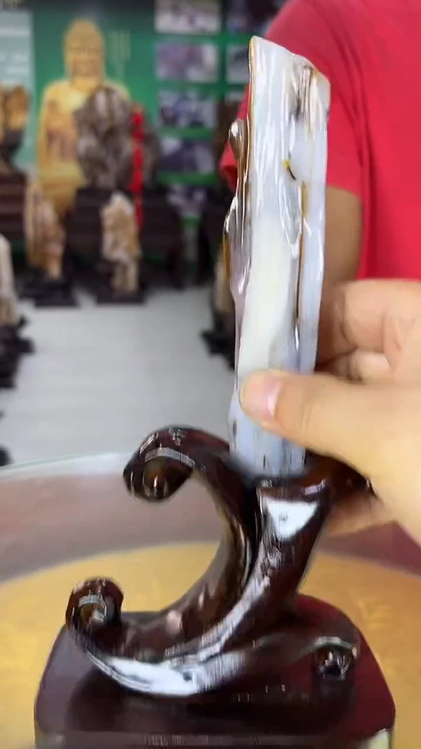 缅甸天然树化玉摆件