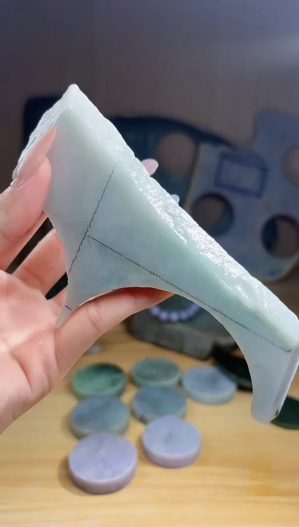 翡翠未镶嵌颈饰翡翠A货 温谭216