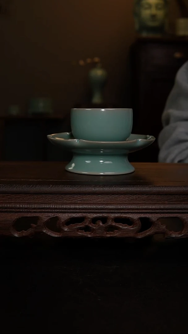 摆件仿古手工葵口罗汉茶盏