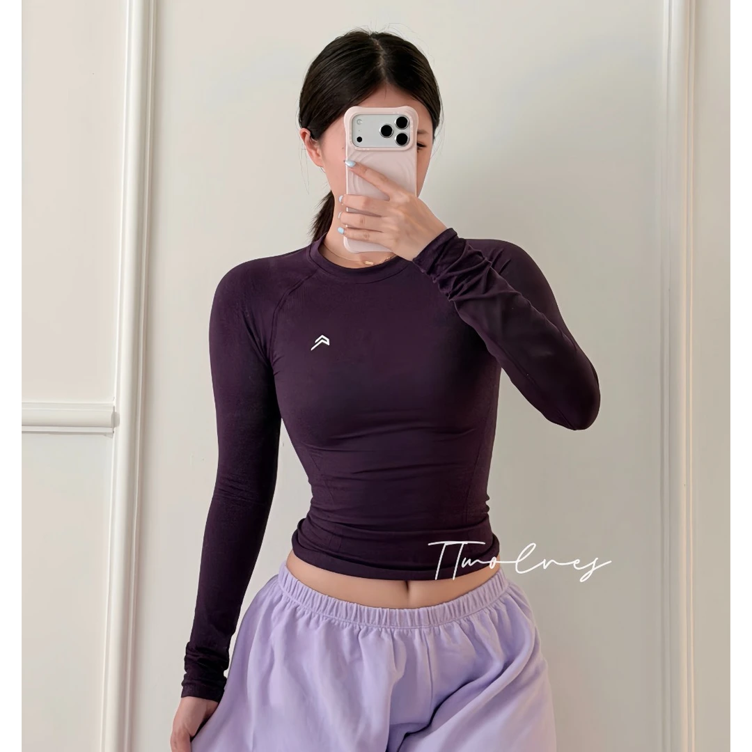 TTWOLVES无缝针织GOTO SEAMLESS修身版型女士健身运动长款长袖E20