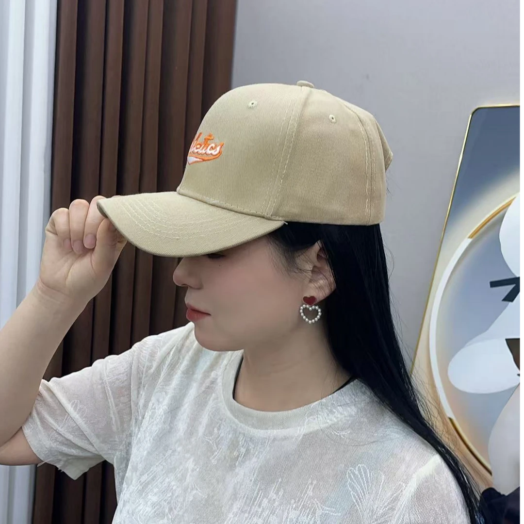 刺绣硬顶字母棒球帽百搭显脸小宽帽檐鸭舌帽子半硬顶ins休闲