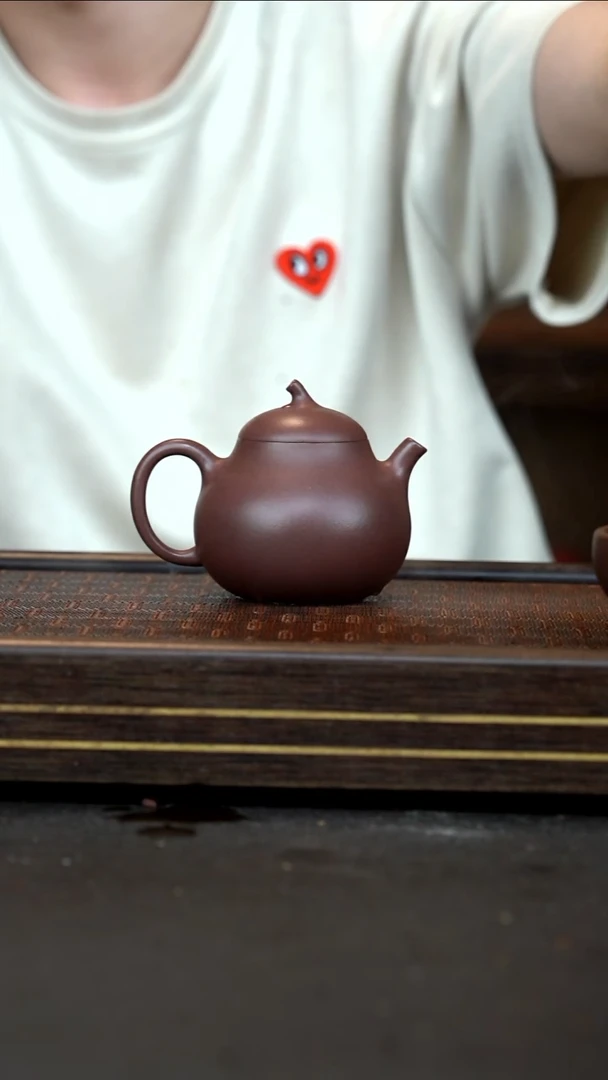 茶壶紫砂   MXW      紫茄泥     茄瓜     160cc