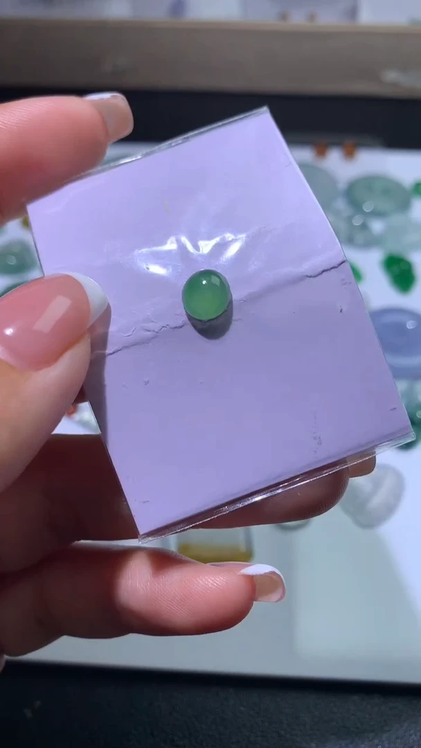 未镶嵌定制翡翠毛货