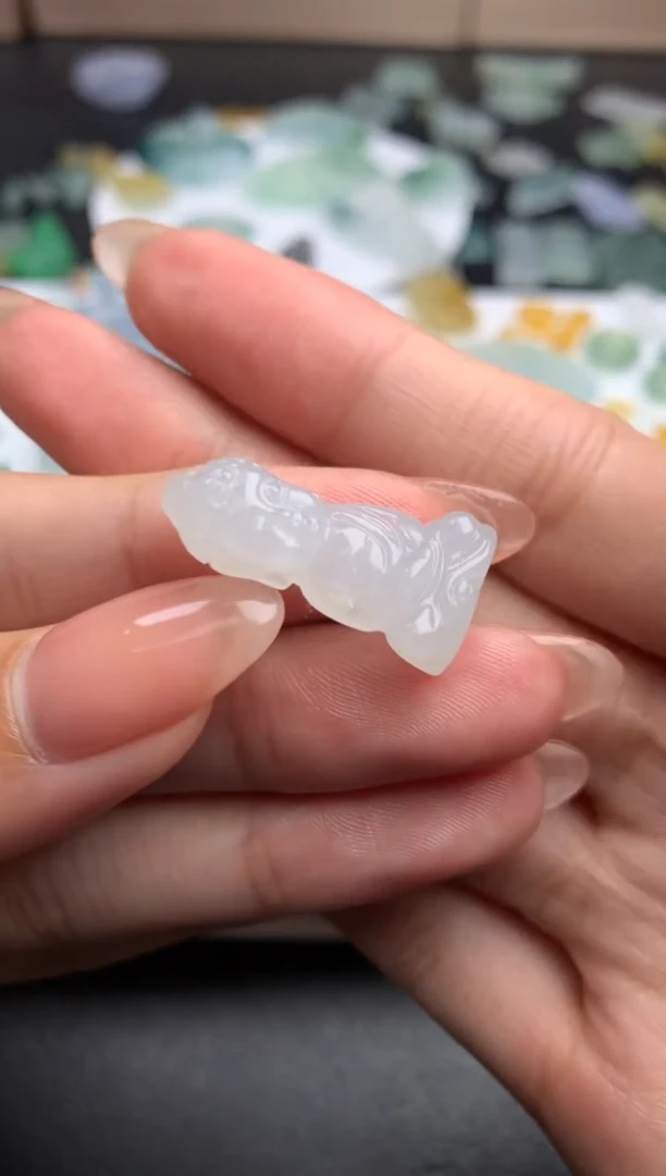 【闪购商品】定制翡翠未镶嵌毛货