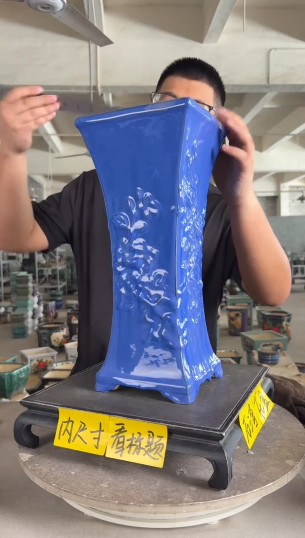 。一风堂石湾花盆 活动价默认微瑕 内15*38