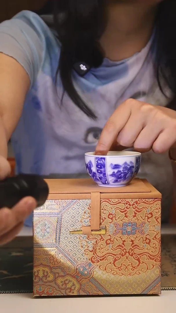 景德镇高温瓷四季杯