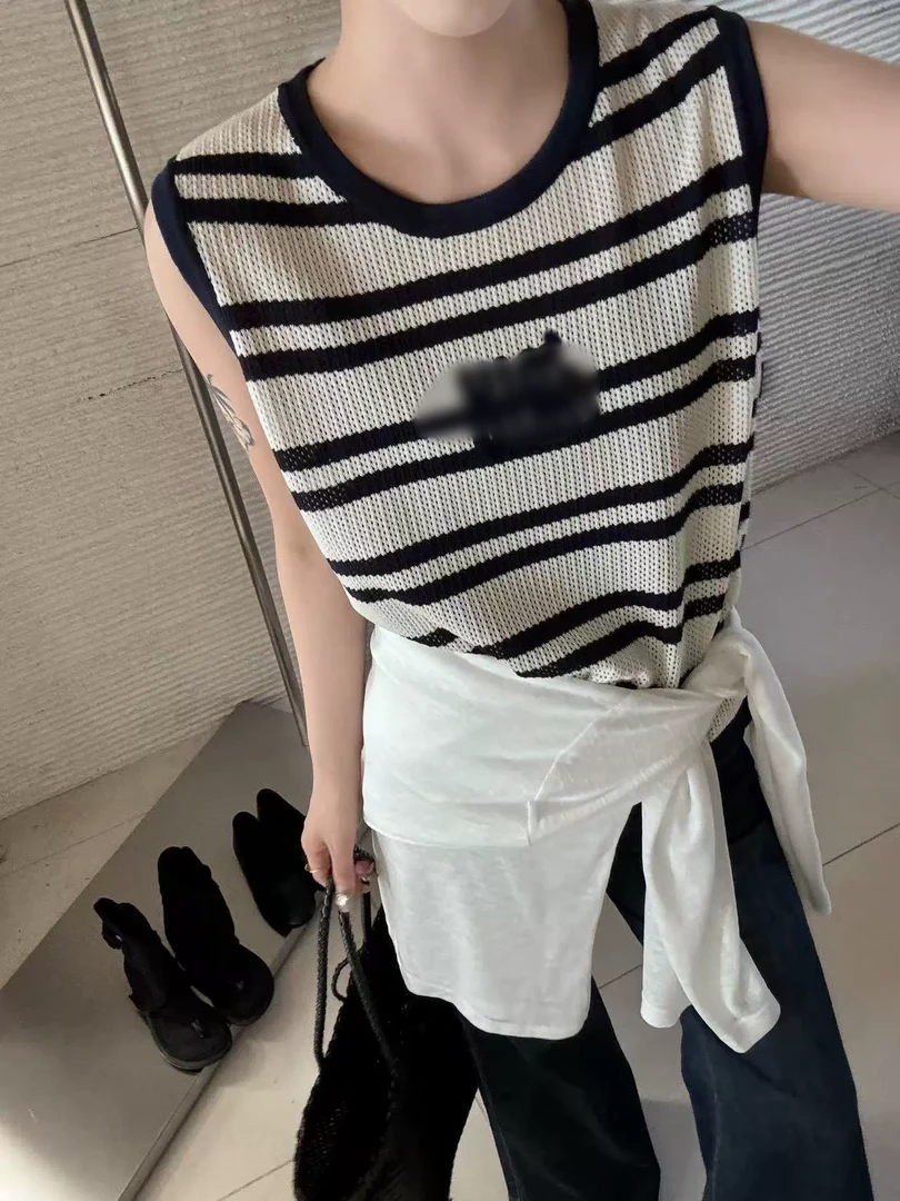 2025年夏季韩版女装新款时尚圆领条纹针织背心女百搭宽松无袖上衣