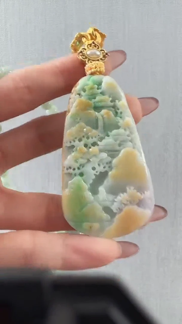 颈饰未镶嵌翡翠山水