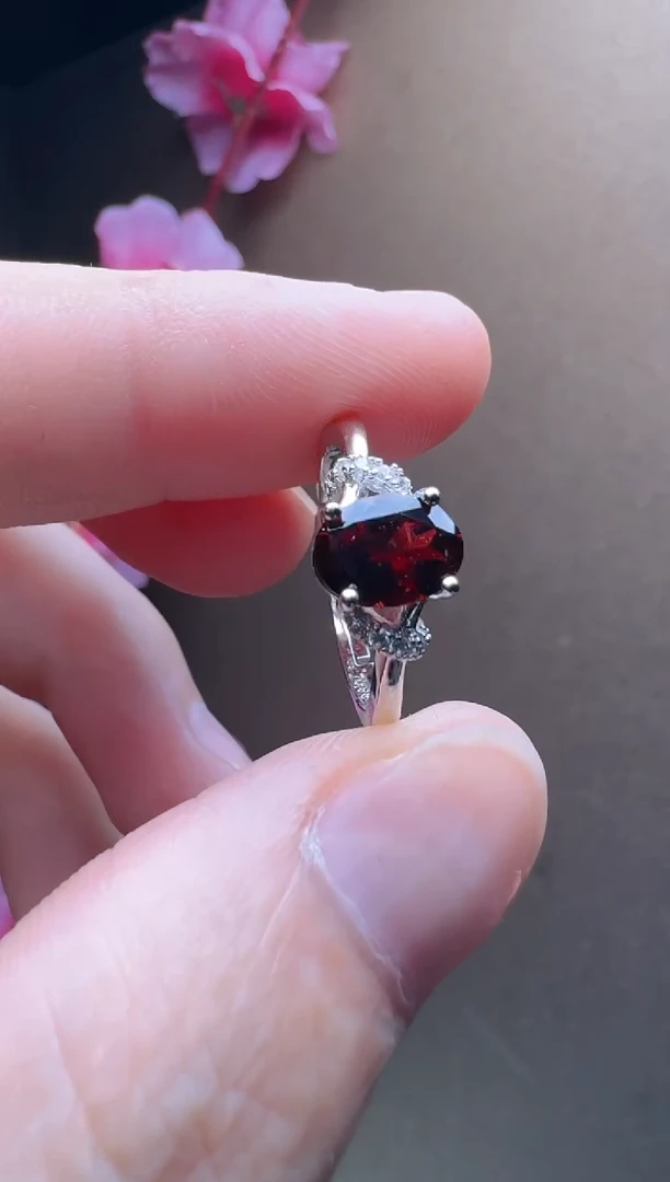 石榴石戒指银S925镶嵌戒指