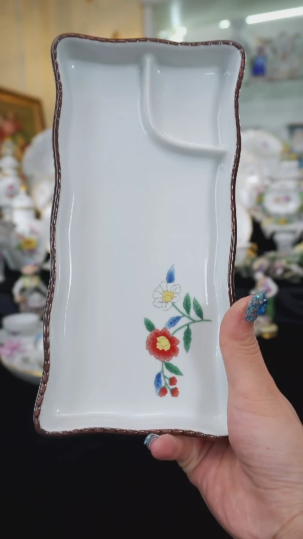 骨瓷婷婷中古器物如图所示184