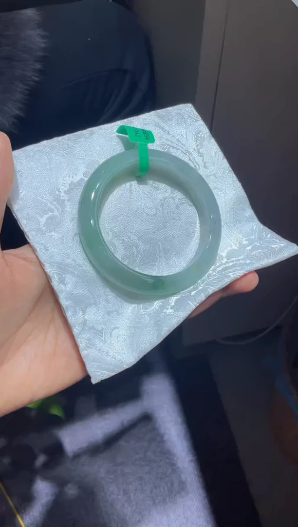 【闪购商品】翡翠手镯未镶嵌7616*****