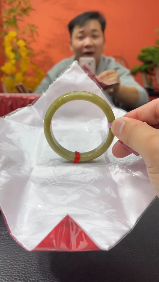 未镶嵌手镯翡翠4  54