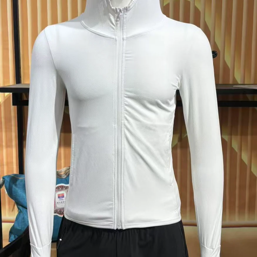 骑马女款三色连帽防晒衣夏季