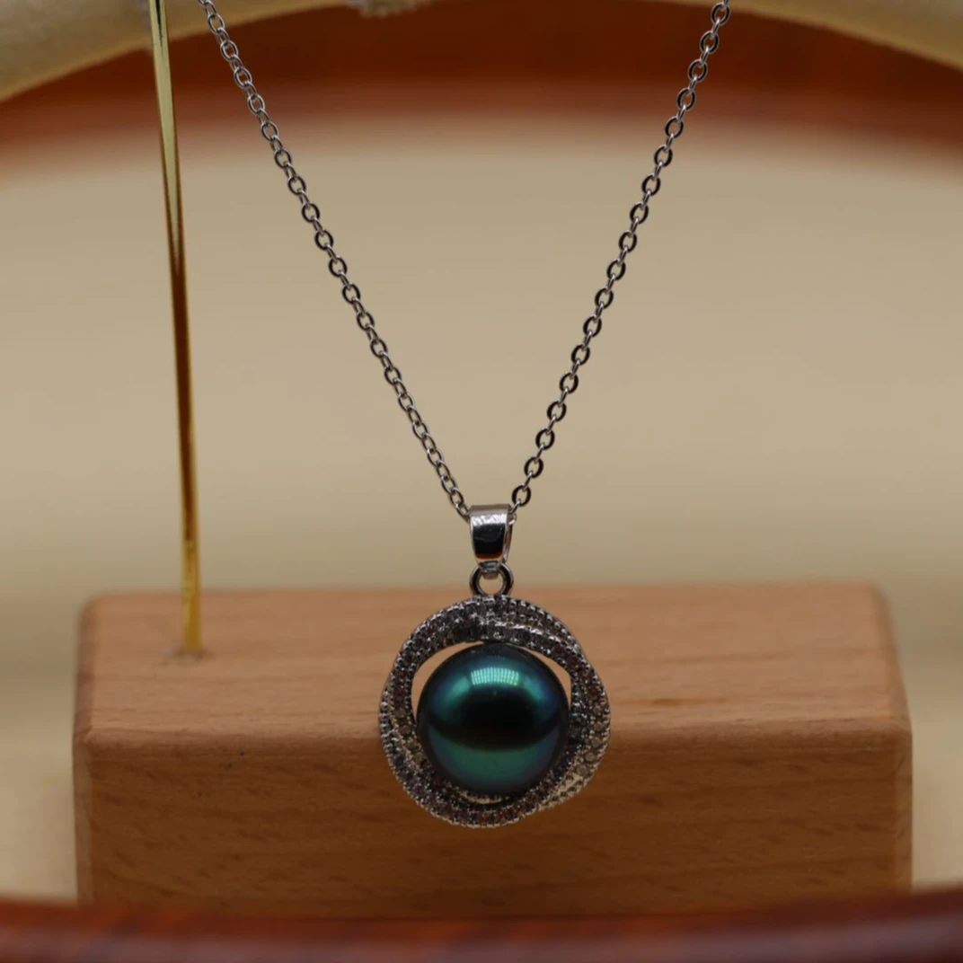 413  三生三世孔雀绿珍珠吊坠