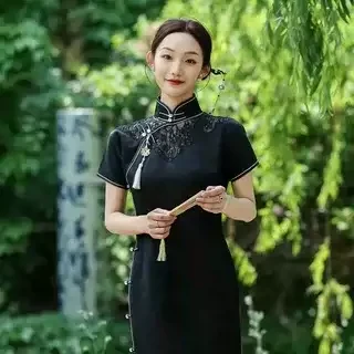 1392黑色单层手工镂空云肩如意设计师新中式京派长旗袍