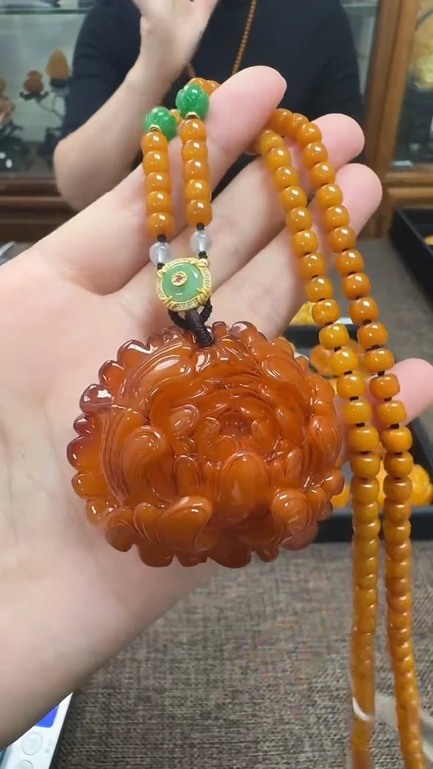 蜜蜡吊坠(赠链)未镶嵌蜜蜡牡丹花套装