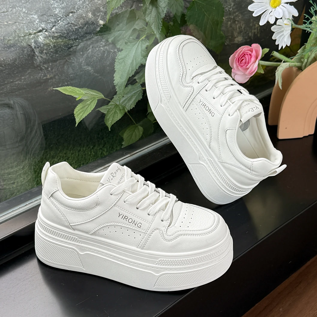 小个子松糕鞋7CM增高厚底小白鞋女2025今年流行新款鞋子休闲板鞋