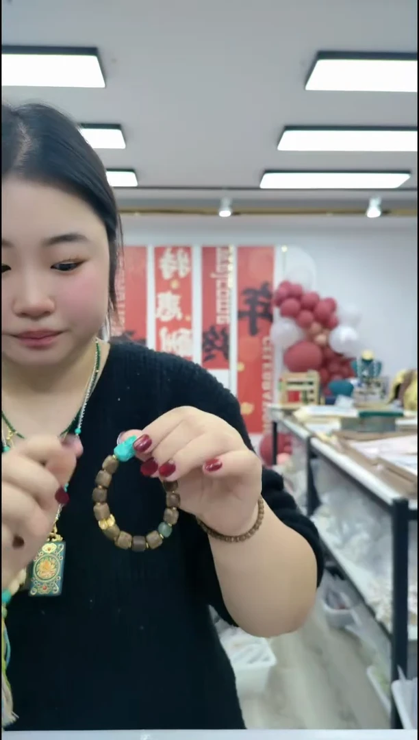 【闪购商品】玛瑙/玉髓颈饰合金1281绿度母手串