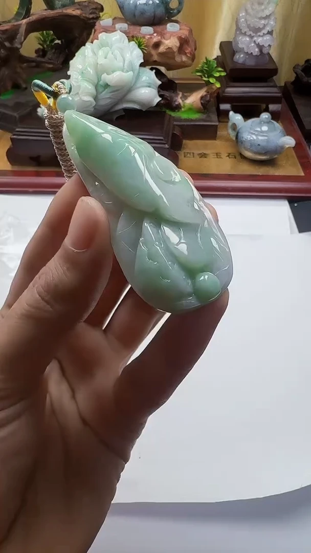 吊坠(不含链)未镶嵌翡翠1