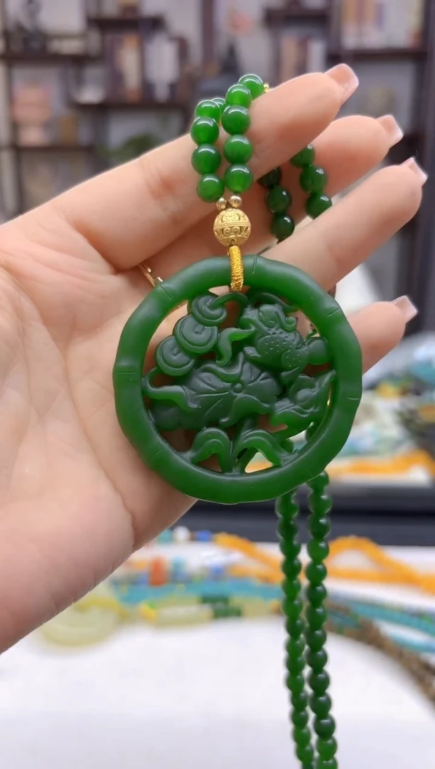 【闪购商品】和田玉（碧玉）毛衣链未镶嵌M57