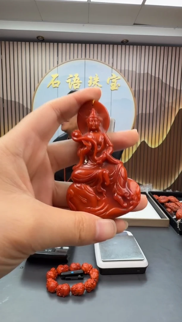 未镶嵌雕刻南红玛瑙150ZB0911产品一个