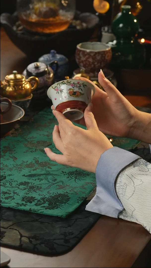 瓷片一如山坊