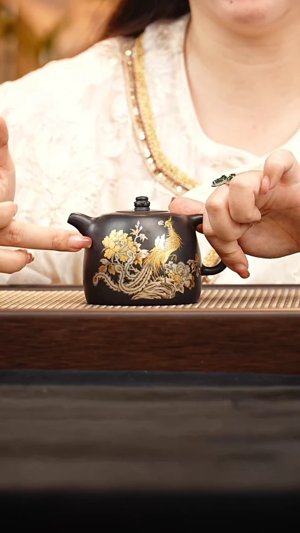茶壶紫砂J27836井栏  黑泥
