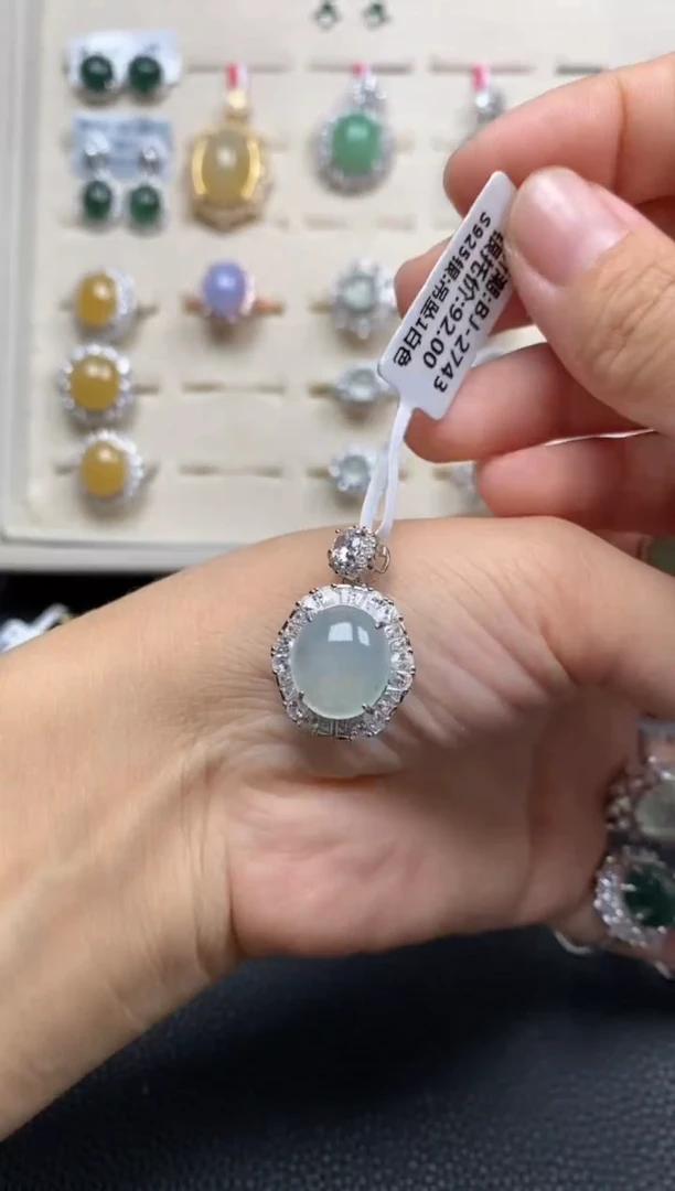 【闪购商品】翡翠戒指银S925镶嵌11111