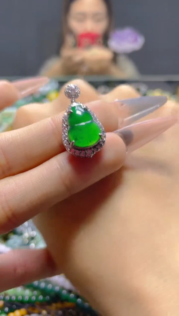 颈饰未镶嵌翡翠/B/翡翠A货，一件也是批发价