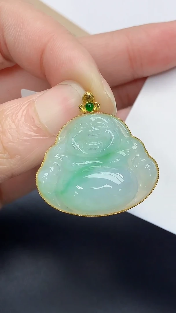 颈饰18K金镶嵌翡翠天然缅甸A货百元以上9元证书费自理