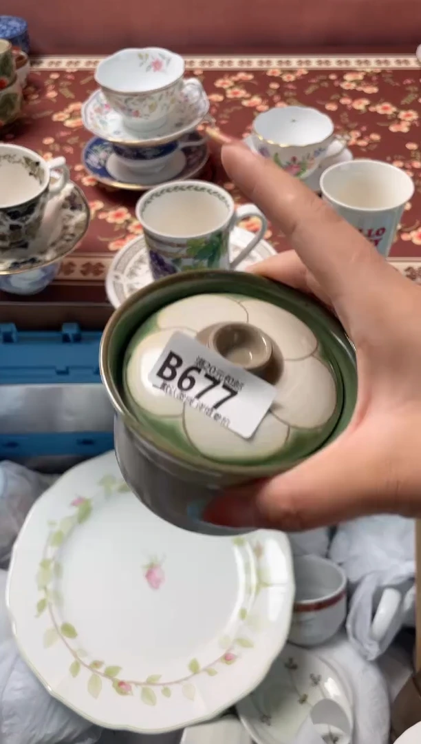 瓷片P*瓷器瓷器B677