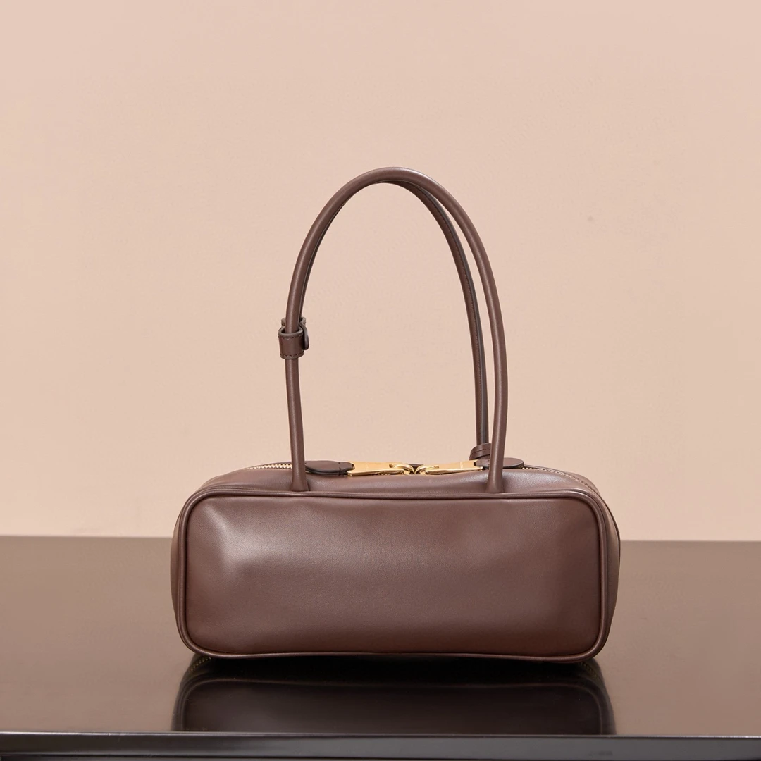 【皮皮专属】 beau法棍-全皮长柄保龄球有锁28cm一样的包 包