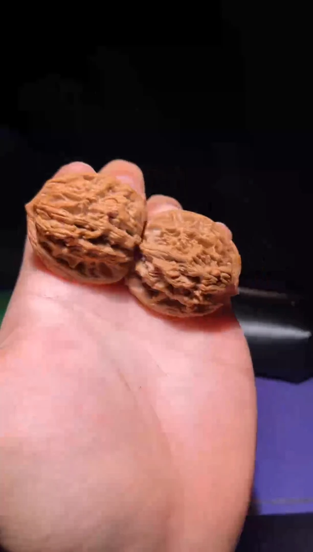 把件文玩核桃麦穗虎头81号