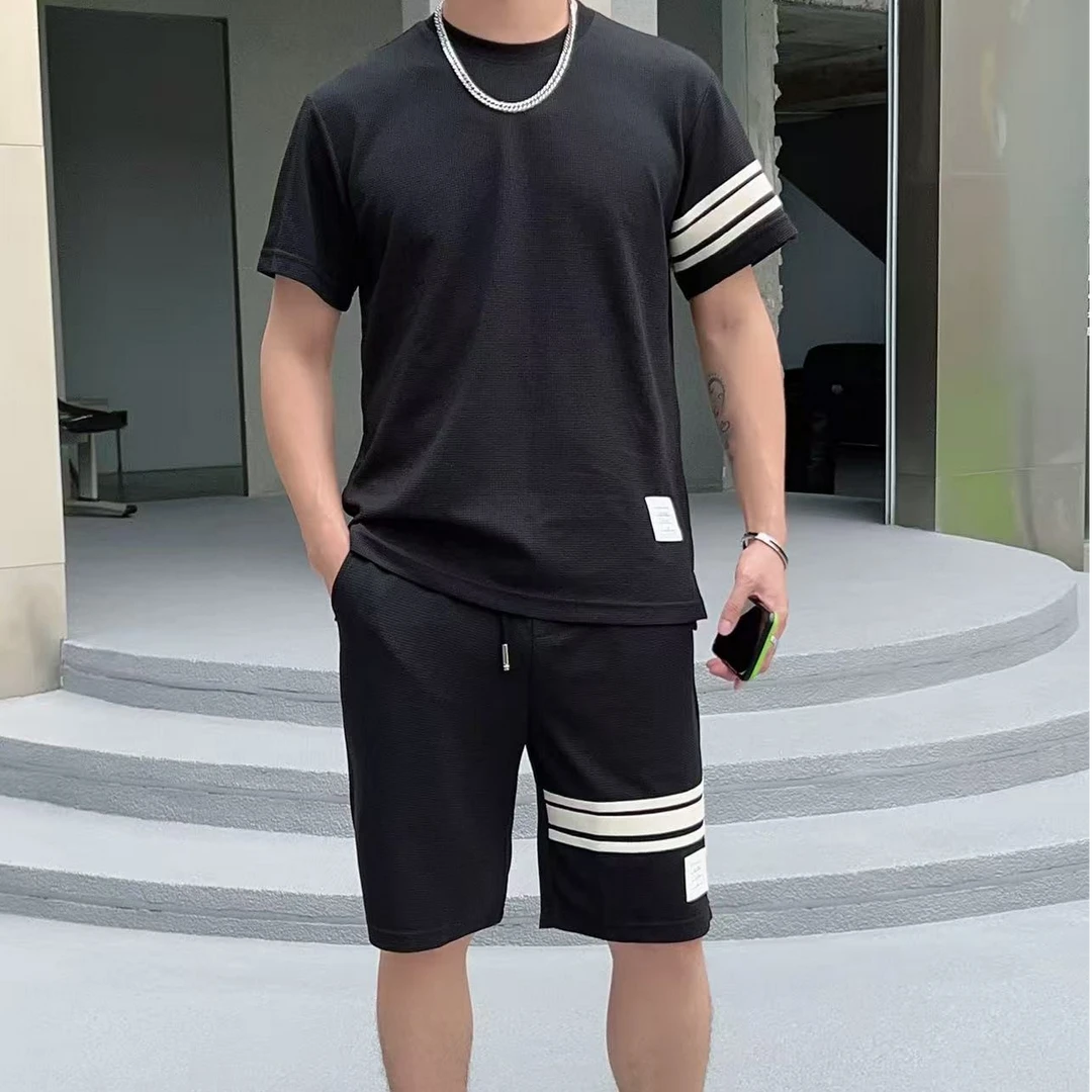 【汇佳服饰】ZA0112-夏季新款华夫格三条杠男士休闲短裤短袖套装