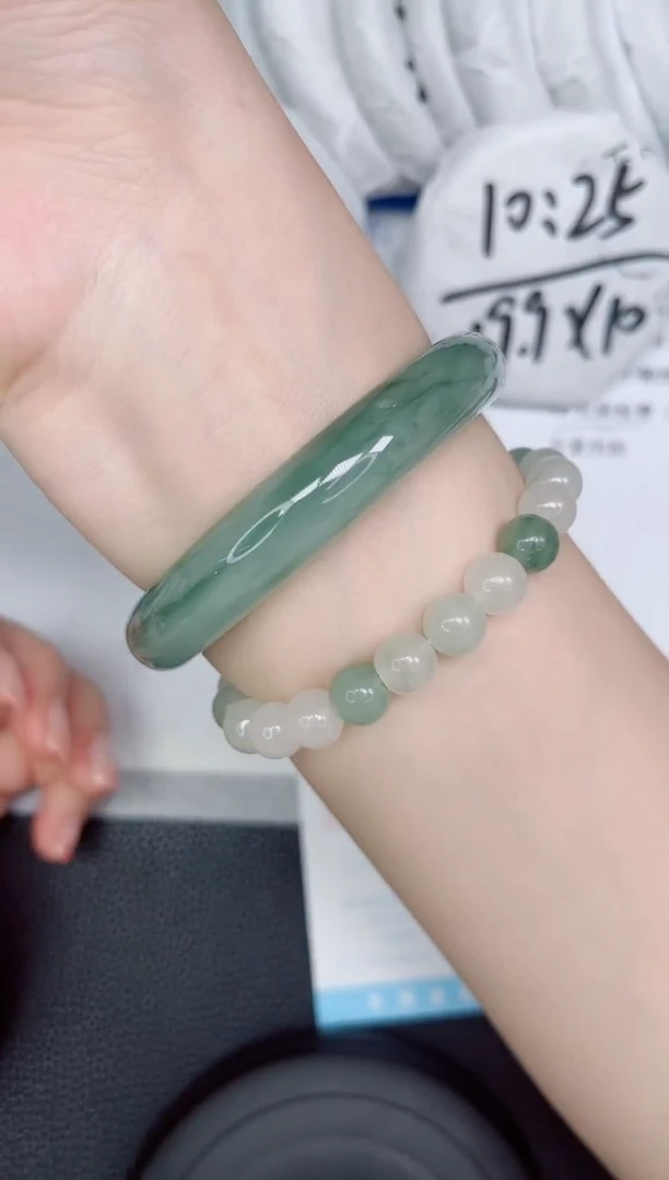 石英质玉手镯未镶嵌269-58.3