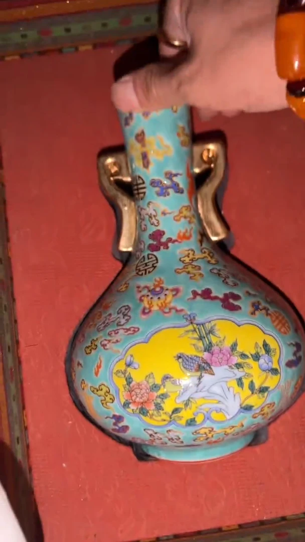 陶瓷一看就是宫里面的