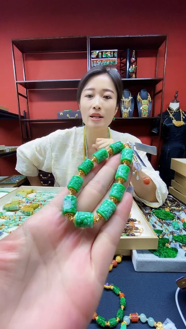 颈饰未镶嵌翡翠翡翠手串