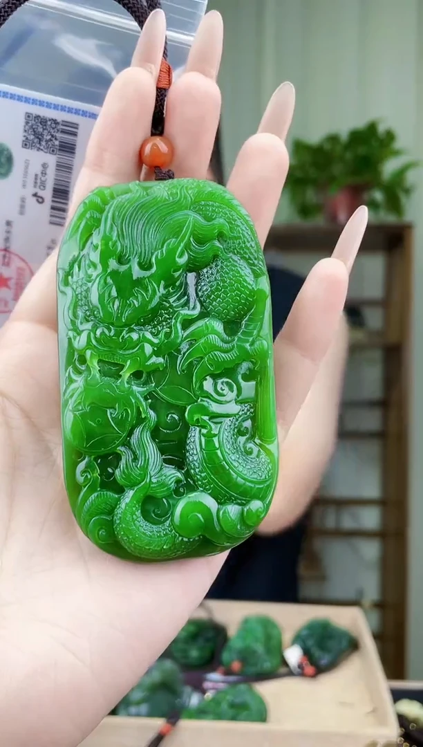 和田玉未镶嵌挂件拍一发一，多样性发货！