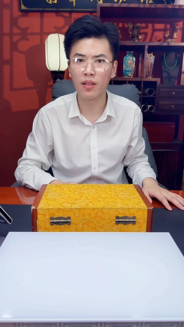未镶嵌定制翡翠老*定制翡翠（拍一发一）