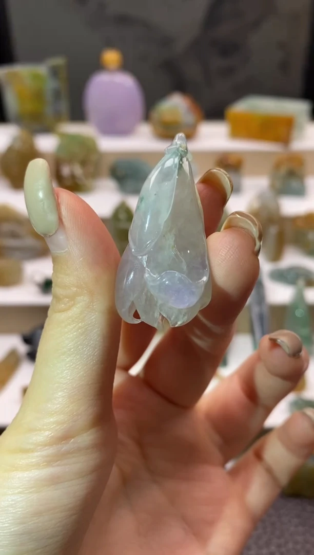 未镶嵌挂件翡翠玉兰花