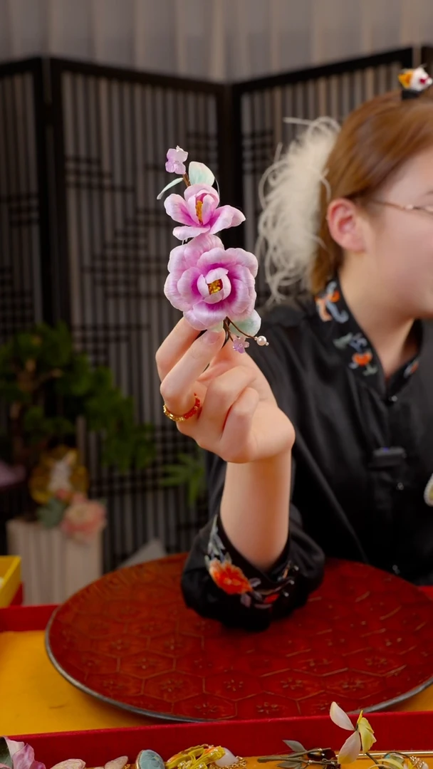 刺绣非遗苏绣绒花