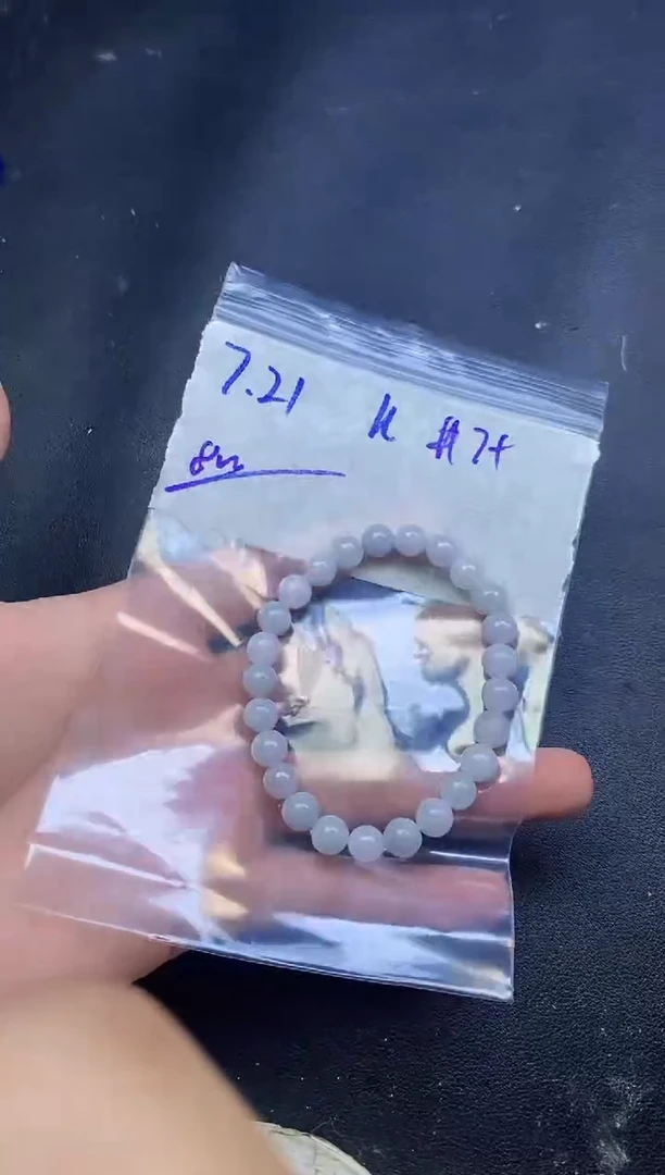 定制翡翠未镶嵌往**风天然缅甸a货翡翠，多样性发货 只发其一