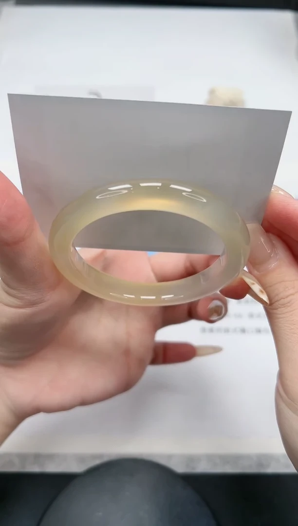 【闪购商品】玛瑙/玉髓手镯未镶嵌113/香槟56