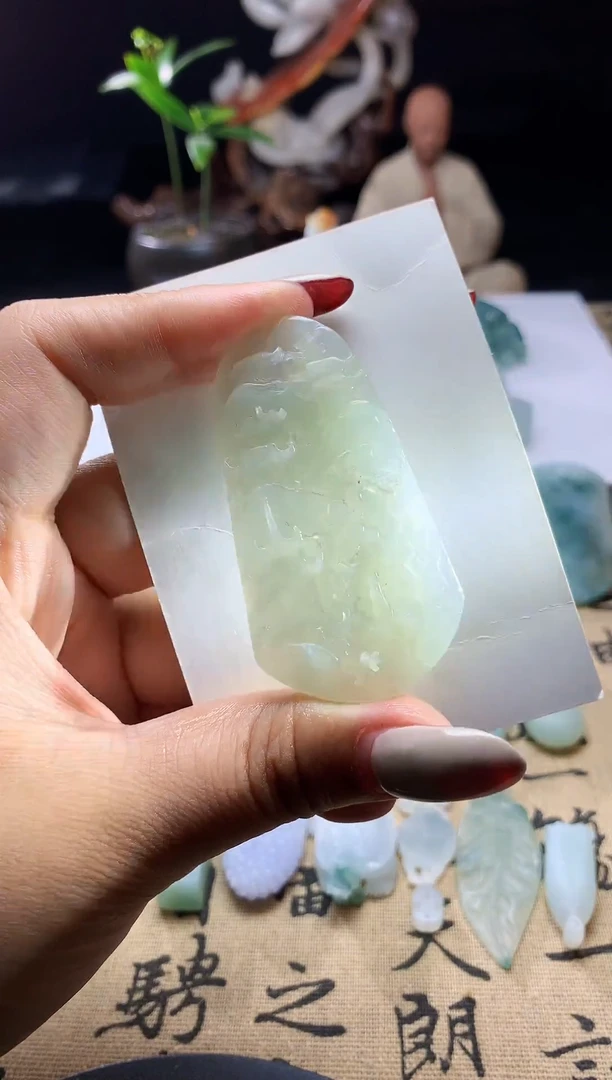 未镶嵌定制翡翠牌