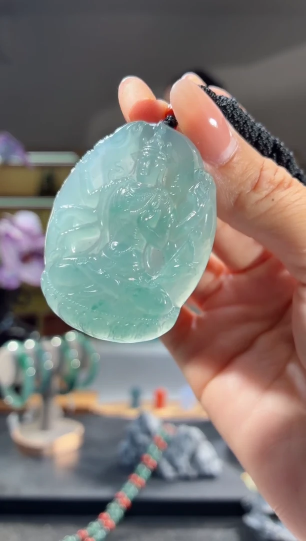 吊坠(不含链)未镶嵌翡翠千手观音