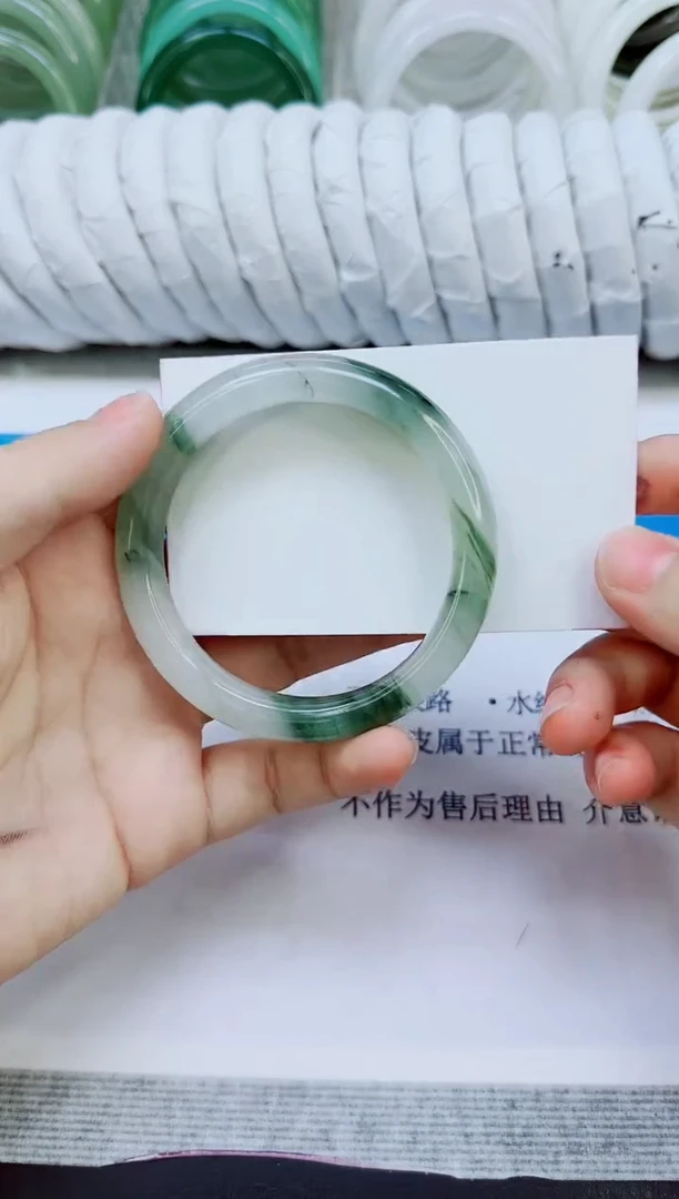 未镶嵌手镯石英质玉22/56