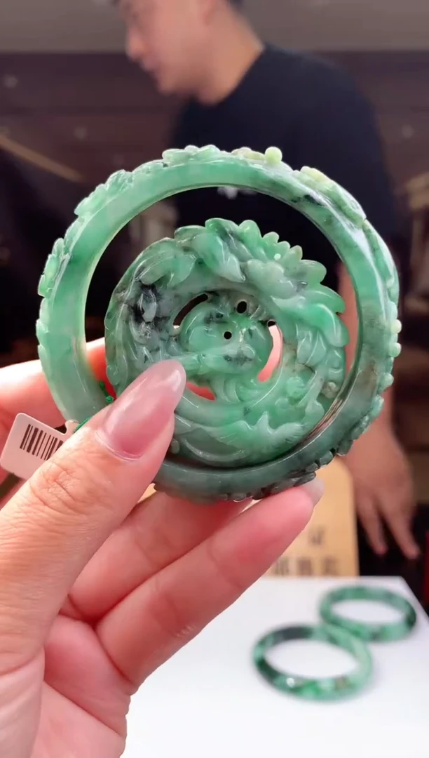 未镶嵌定制翡翠天然翡翠（拍一发一)