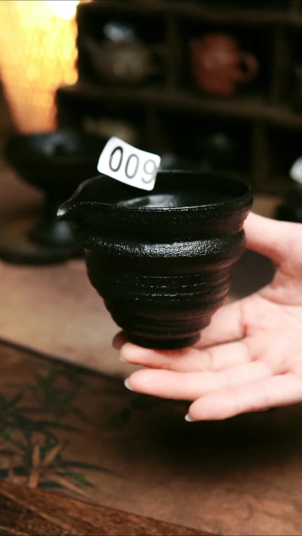 009号紫砂全手工黑色公道满容175毫升