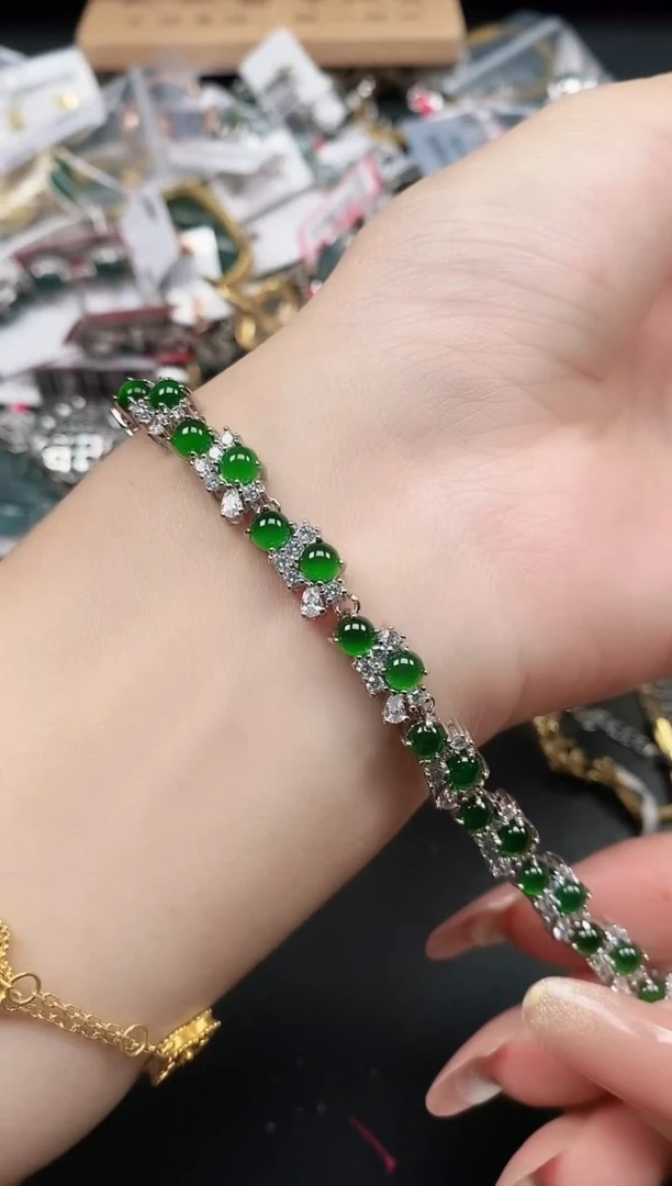 银S925镶嵌戒指翡翠1111