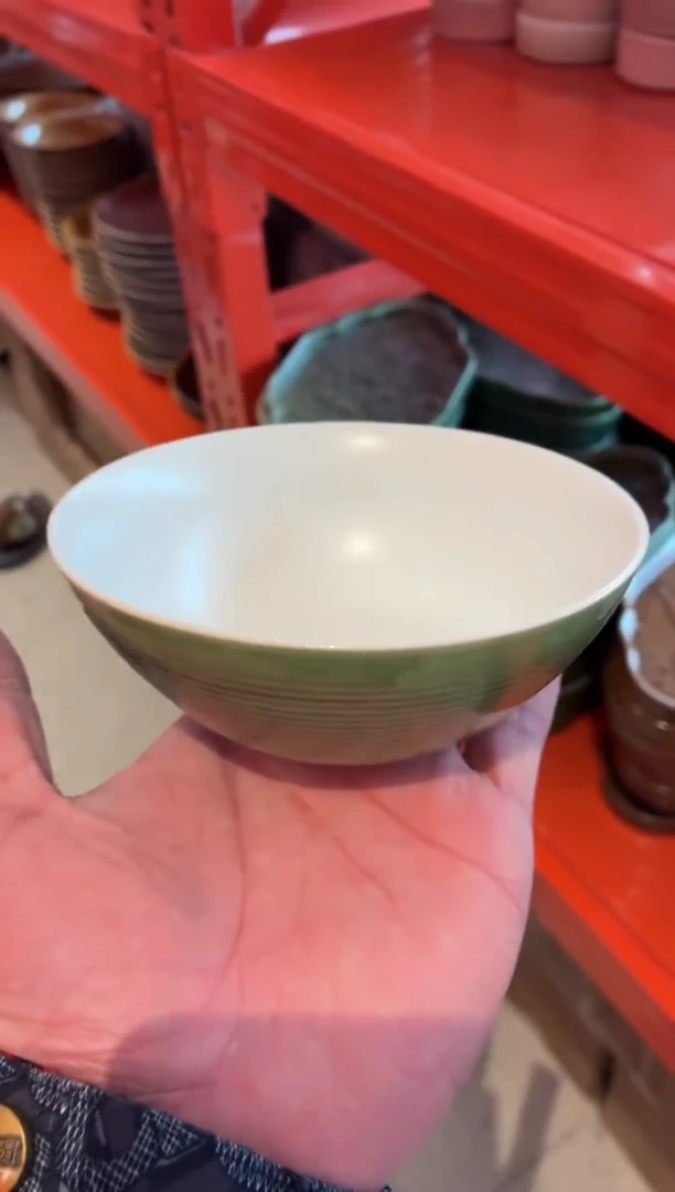 瓷片5寸外绿内白螺纹碗（拍一发二）